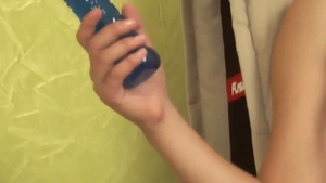 Alya Shon takes dildo