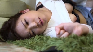 Hairy japanese censored bends to get fucked in HD