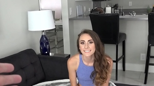 My Life In Miami - Wet MacKenzie Mace handjob